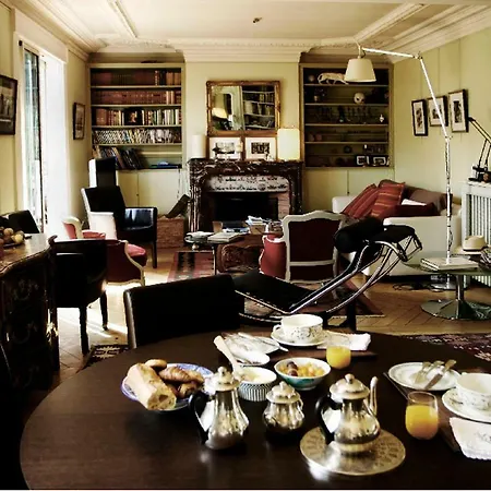 Bed & Breakfast Cote Montmartre Paris