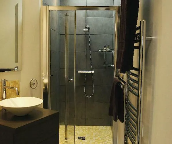 Cote Montmartre 4*