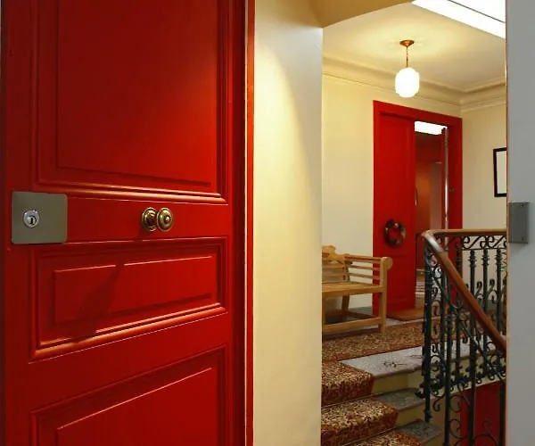 Cote Montmartre 4*